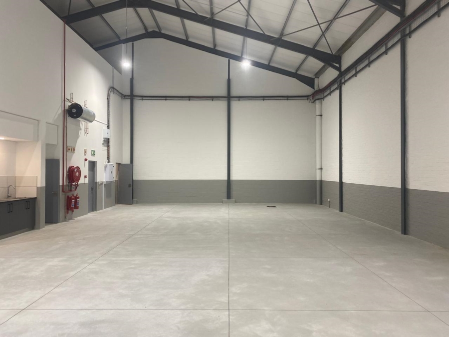To Let commercial Property for Rent in Stikland Western Cape